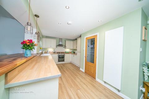 12 Badger Close, Huntington, Cannock, WS12 4UW