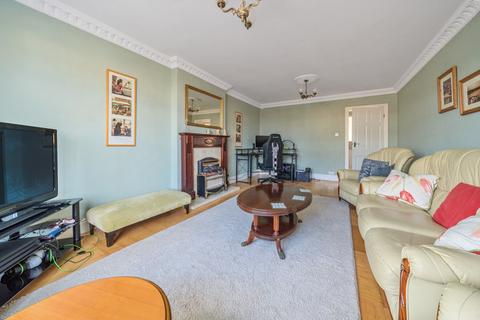 31 Grasby Crescent, Grimsby, DN37 9HE