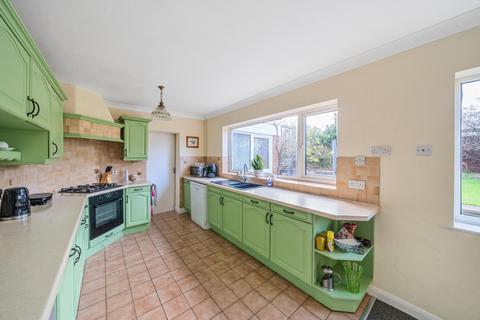 31 Grasby Crescent, Grimsby, DN37 9HE