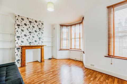 1 bedroom flat to rent, Ethnard Road Peckham SE15