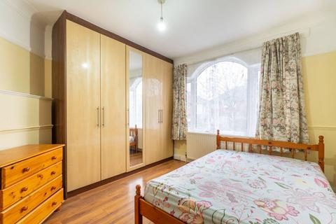 undefined, Neeld Crescent, Wembley Park, Wembley, HA9