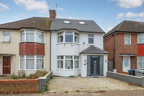 5 bedroom semi-detached house to rent, Monks Park, Wembley, HA9