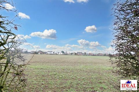 2 bedroom semi-detached house for sale, Town View Avenue, Scawsby, Doncaster