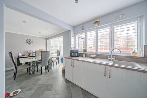 53 Fortuna Way, Grimsby, DN37 9SJ