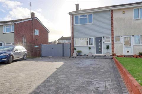 3 bedroom semi-detached house for sale, St Osyth CO16