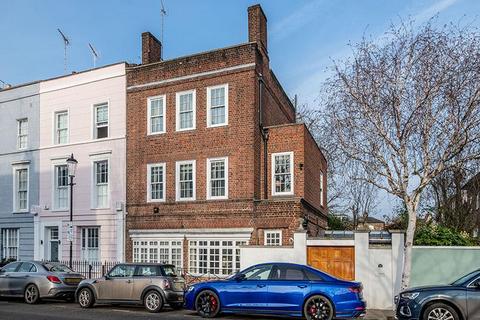 3 bedroom end of terrace house for sale, Queensdale Road, Holland Park, London, W11