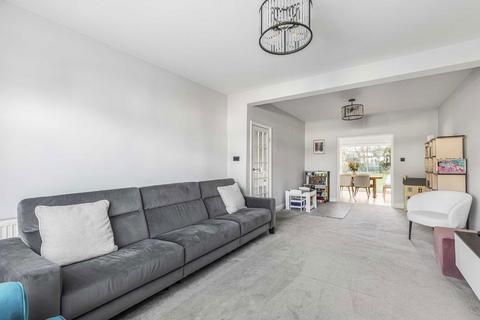 4 bedroom semi-detached house for sale, Ellington Road, Hounslow TW3