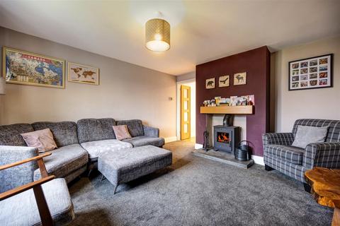 3 bedroom semi-detached house for sale, 4 Malt Dubs Close, Ingleton