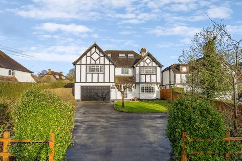 5 bedroom detached house for sale, Hillfield Road, Chalfont St. Peter, Gerrards Cross, Buckinghamshire, SL9