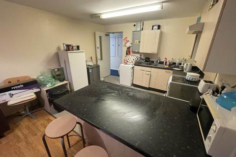 6 bedroom flat share to rent, Gwennyth House, Gwennyth Street,