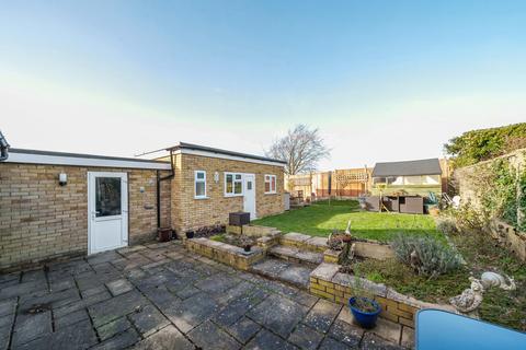 2 bedroom bungalow for sale, Kirkstone Drive, Bedfordshire LU6