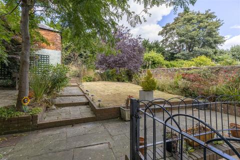 6 bedroom barn conversion for sale, Quay Street, Halesworth IP19