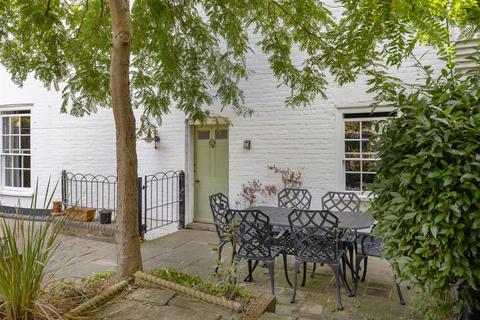 6 bedroom barn conversion for sale, Quay Street, Halesworth IP19