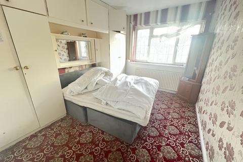 3 bedroom flat to rent, Om Sai House, High Street, West Drayton, Greater London, UB7