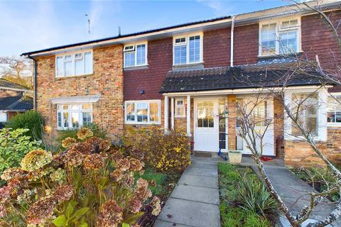 3 bedroom terraced house for sale, Riverside Avenue, Surrey GU18