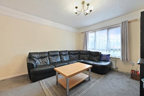 3 bedroom maisonette for sale, Greenford, UB6