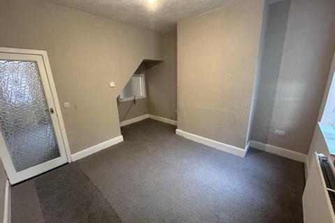 2 bedroom house to rent, Rodney Street, Barrow In Furness LA14