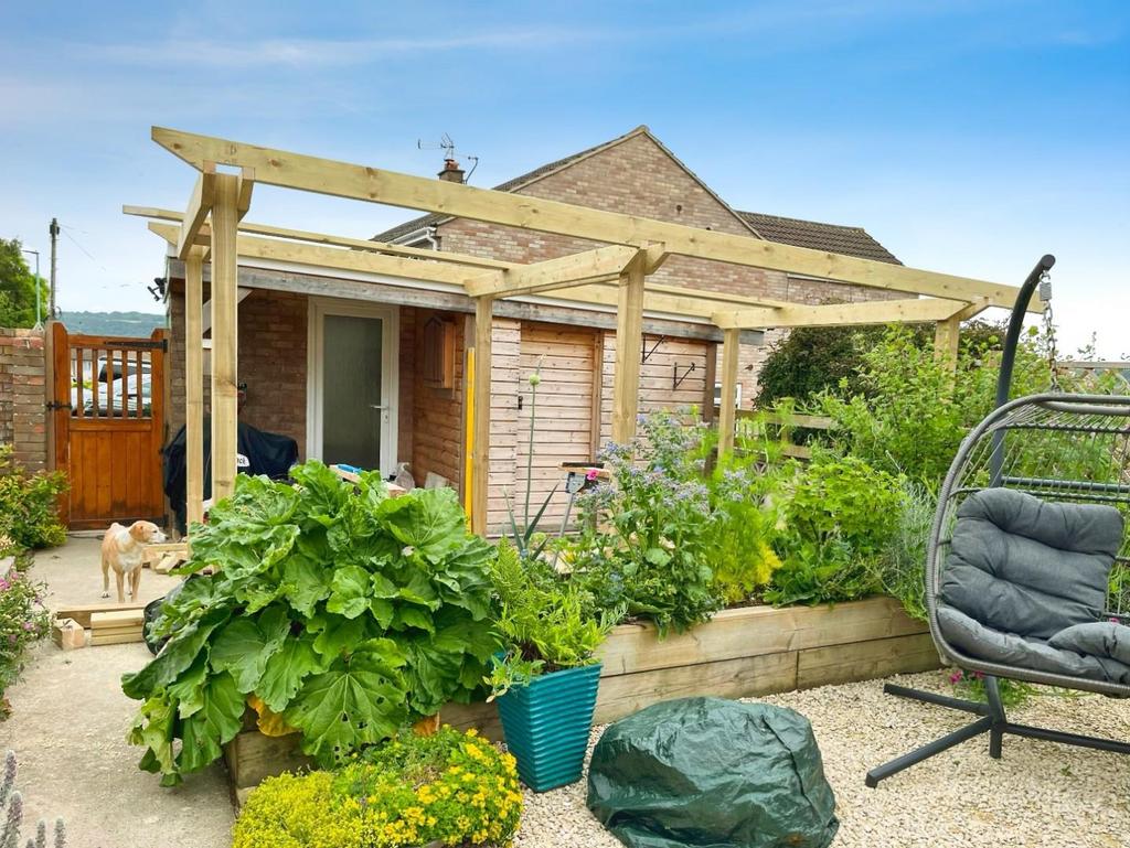 37961a07-Rear 20 Garden 202.jpg