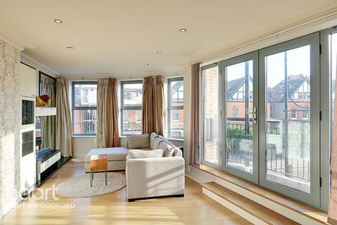 2 bedroom flat for sale, High Road, WOODFORD GREEN