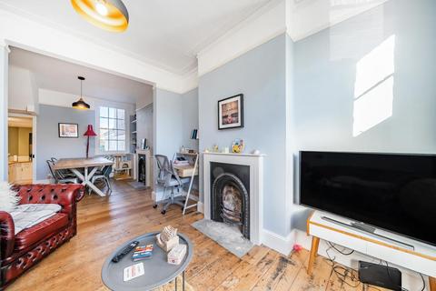 71 Maple Road, London, SE20 8LN