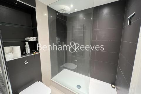 2 bedroom apartment to rent, Carlyle Court, Chelsea Harbour SW10