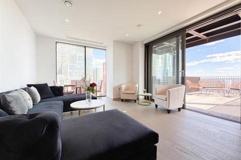 2 bedroom apartment to rent, Legacy Building, Embassy Gardens, SW11