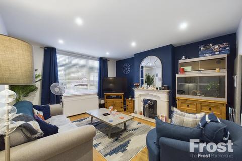 204 Feltham Road, Ashford, TW15 1AS