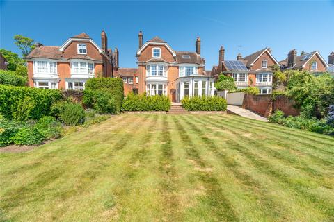 11 Constitution Hill, Ipswich, IP1 3RG