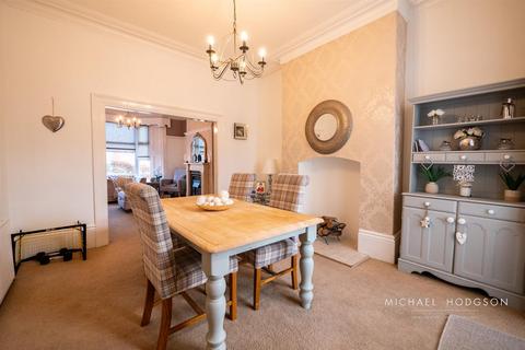 4 bedroom terraced house for sale, Ivanhoe Crescent, Thornhill, Sunderland