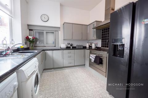 8 Ivanhoe Crescent, Sunderland, SR2 7QE