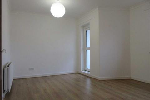 2 bedroom apartment to rent, Arnprior Road, Glasgow