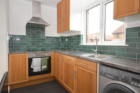 2 bedroom house to rent, Nairn Place, Brancumhall, East Kilbride, South Lanarkshire, G74