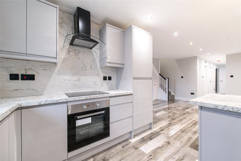 180 Colyer Road, Northfleet, Gravesend, DA11 8AS