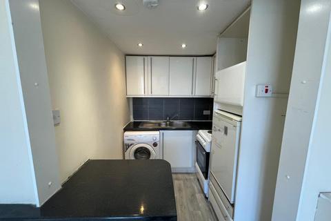 1 bedroom flat to rent, Balgair Terrace, Budhill