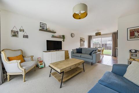 3 bedroom end of terrace house for sale, Hawthorne Court, Ambleside Avenue, Walton-On-Thames, Surrey, KT12