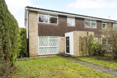 3 bedroom end of terrace house for sale, Hawthorne Court, Ambleside Avenue, Walton-On-Thames, Surrey, KT12