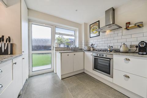 3 bedroom end of terrace house for sale, Hawthorne Court, Ambleside Avenue, Walton-On-Thames, Surrey, KT12