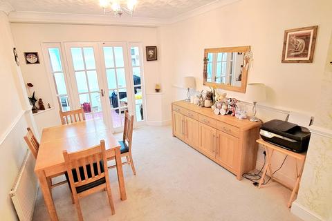 3 bedroom terraced house for sale, Vernon Close, Gosport PO12