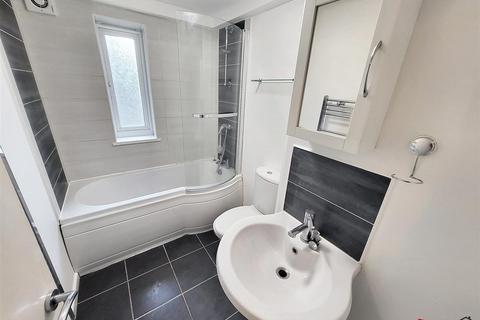 1 bedroom flat to rent, Pretoria Road, Bristol BS34