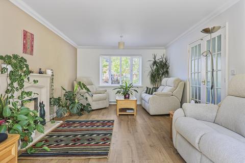11 Thornbury, Comberton, Cambridge, CB23 7AP
