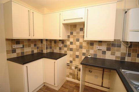 2 bedroom terraced house to rent, Framlingham