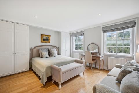 5 bedroom terraced house to rent, Brompton Square, Knightsbridge SW3