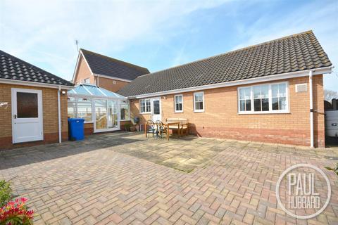 3 bedroom detached bungalow for sale, Bentley Drive, Park Hill, Suffolk