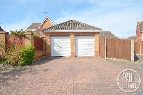 3 bedroom detached bungalow for sale, Bentley Drive, Park Hill, Suffolk