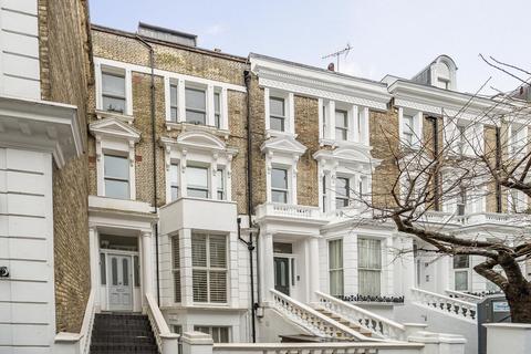 2 bedroom flat for sale, Belsize Crescent, Belsize Park