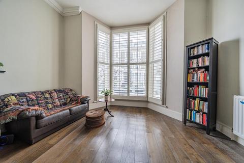 5b Belsize Crescent, London, NW3 5QY