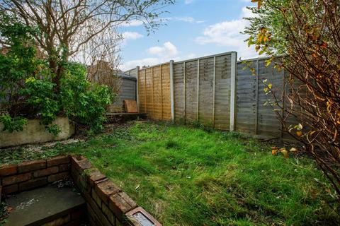 30 Albert Street, Warwick, CV34 4JX