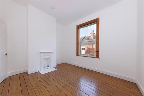 30 Albert Street, Warwick, CV34 4JX