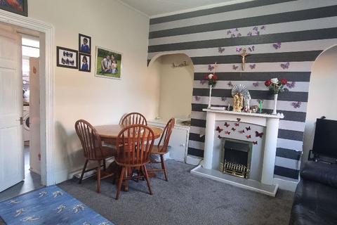 2 bedroom terraced house for sale, Crompton Street, Oldham