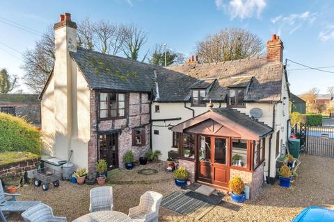 3 bedroom property with land for sale, Llandrinio, Llanymynech